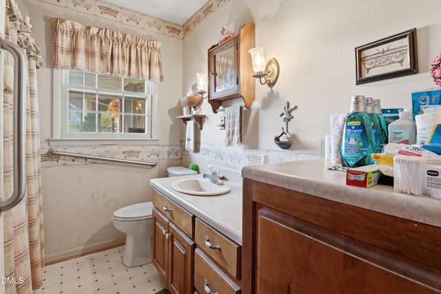 384 Lynch Road, Selma, NC 27576