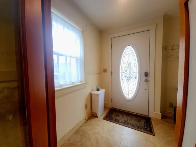 2 S Spring Street, Concord, NH 03301