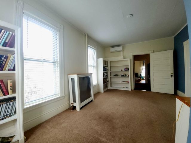 2 S Spring Street, Concord, NH 03301