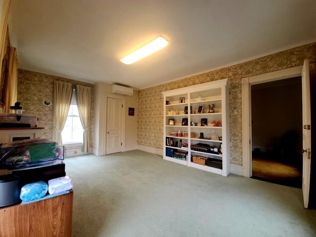 2 S Spring Street, Concord, NH 03301