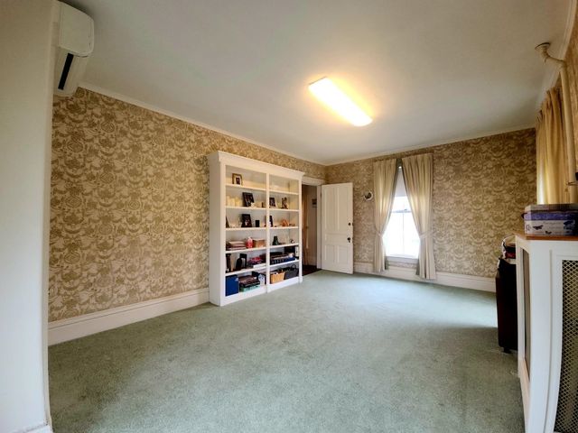 2 S Spring Street, Concord, NH 03301