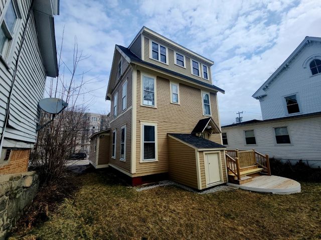 2 S Spring Street, Concord, NH 03301