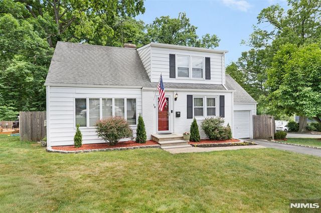 19 Glenview Drive, West Orange, NJ 07052