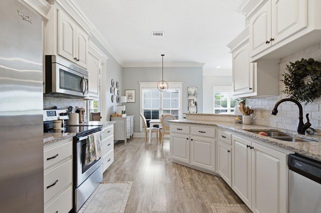 28 Chastain, Sumrall, MS 39482