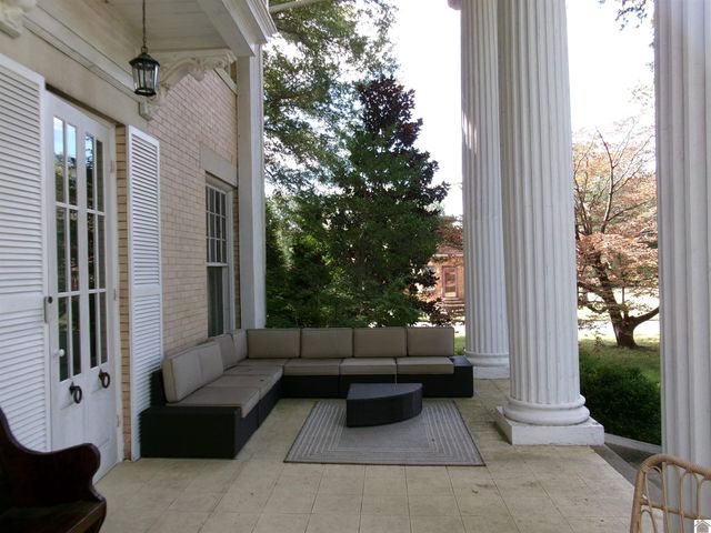 504 E College St, Mayfield, KY 42066