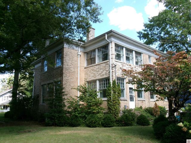 504 E College St, Mayfield, KY 42066