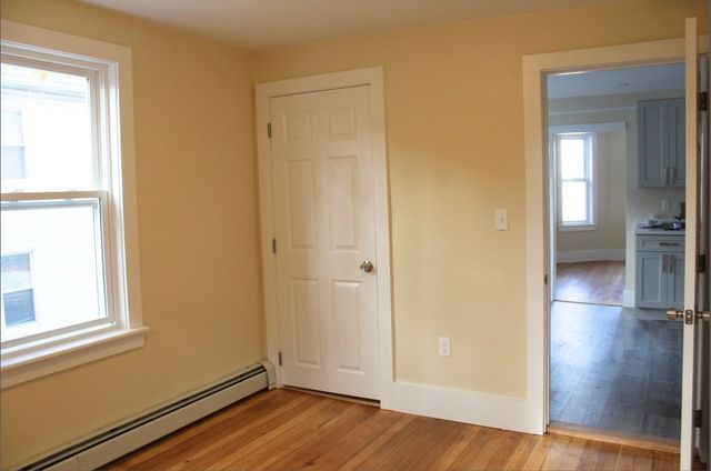 78 Endicott St 1R, Peabody, MA 01960