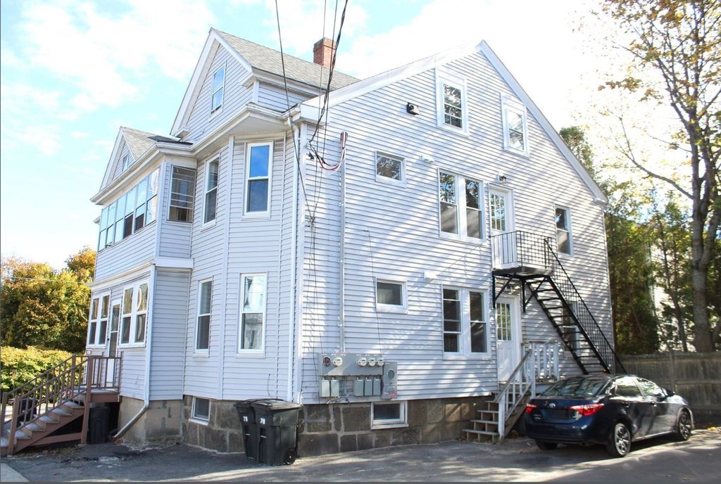 78 Endicott St 1R, Peabody, MA 01960
