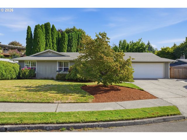 1111 Ne 126TH Loop, Vancouver, WA 98685