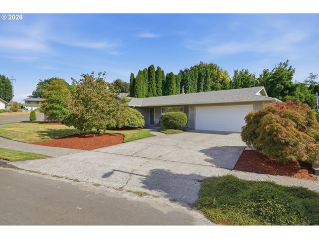 1111 Ne 126TH Loop, Vancouver, WA 98685