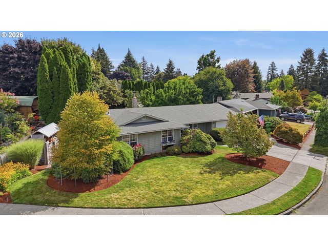 1111 Ne 126TH Loop, Vancouver, WA 98685
