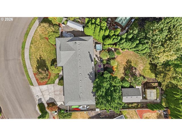1111 Ne 126TH Loop, Vancouver, WA 98685