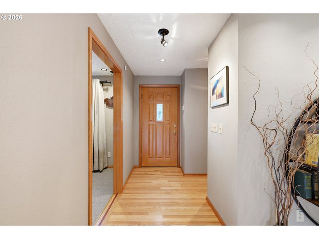 1111 Ne 126TH Loop, Vancouver, WA 98685
