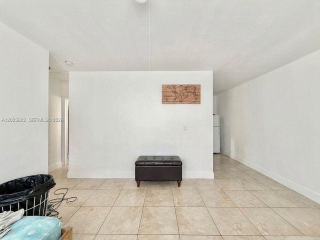 130 NW 16th Avenue, Miami, FL 33125