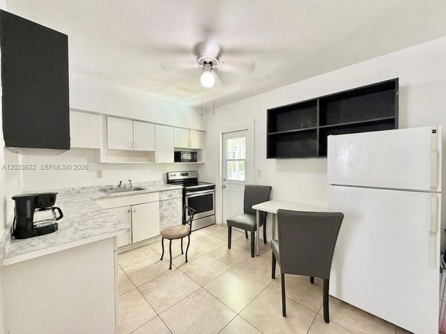 130 NW 16th Avenue, Miami, FL 33125