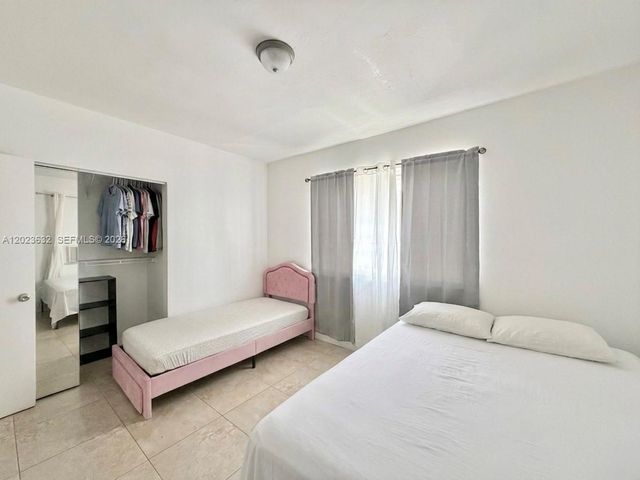 130 NW 16th Avenue, Miami, FL 33125