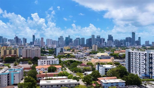 130 NW 16th Avenue, Miami, FL 33125