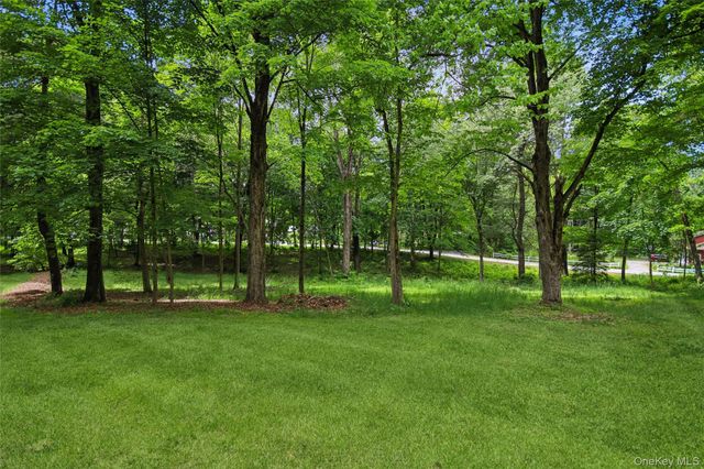 106 Broadway, Hopewell Junction, NY 12533