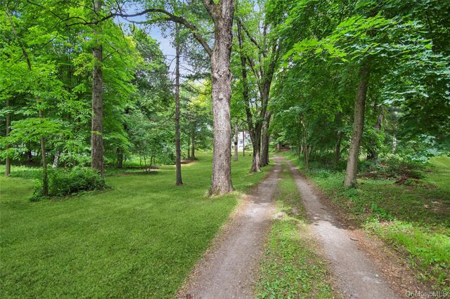 106 Broadway, Hopewell Junction, NY 12533