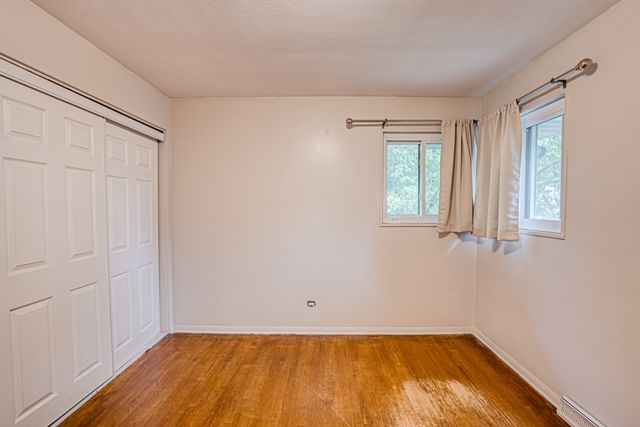 1127 Santa Rosa Avenue, Wheaton, IL 60187