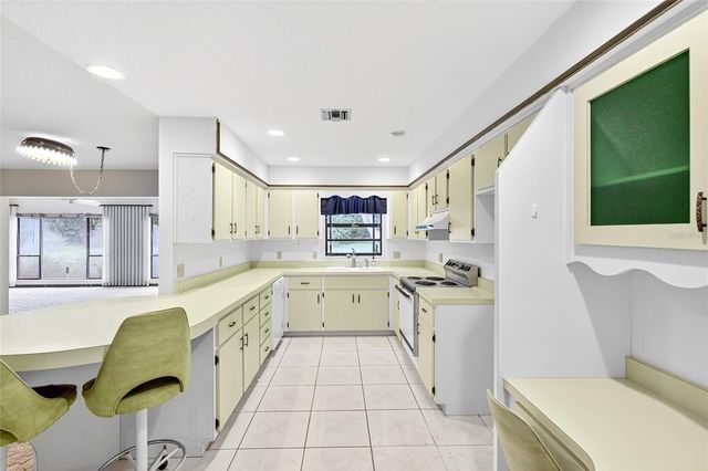 9835 WEDGEWOOD LANE, Leesburg, FL 34788