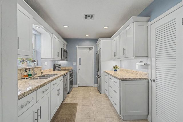 2740 SW 16th Street, Fort Lauderdale, FL 33312