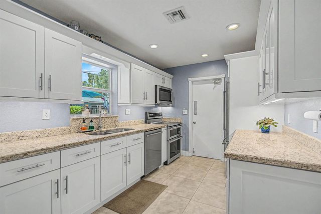 2740 SW 16th Street, Fort Lauderdale, FL 33312
