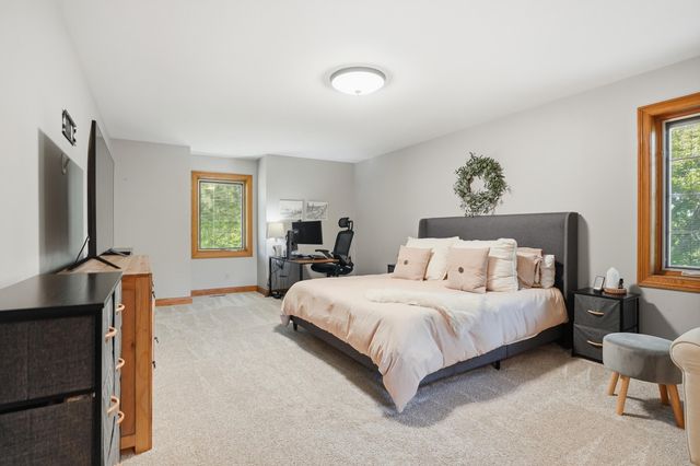3154 Thornhill Drive, Valparaiso, IN 46385