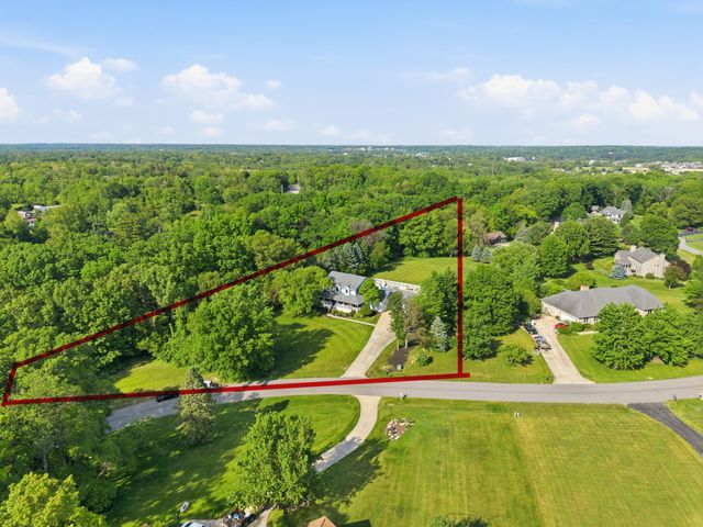 3154 Thornhill Drive, Valparaiso, IN 46385