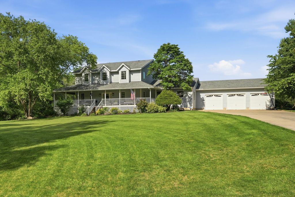 3154 Thornhill Drive, Valparaiso, IN 46385