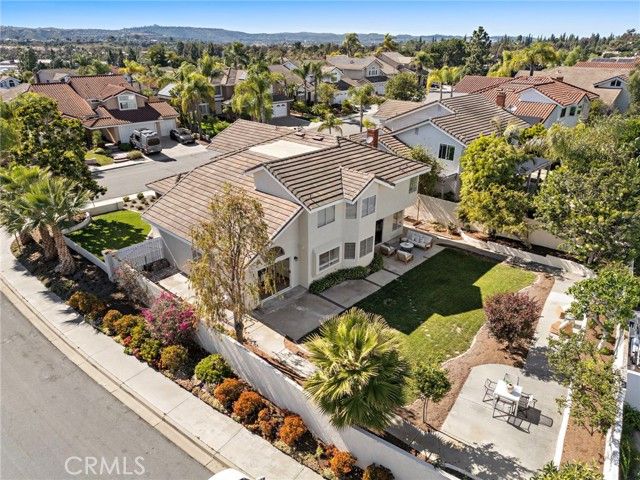 12 Thornapple, Laguna Niguel, CA 92677
