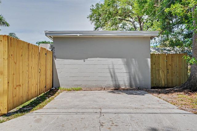 850 18TH AVENUE S, St Petersburg, FL 33705