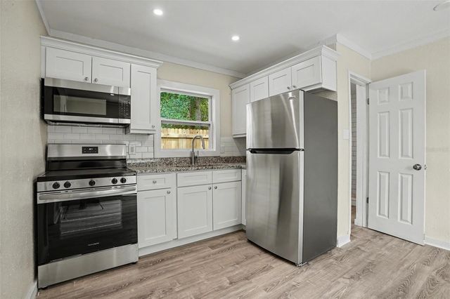 850 18TH AVENUE S, St Petersburg, FL 33705