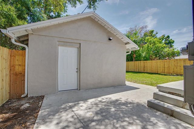 850 18TH AVENUE S, St Petersburg, FL 33705