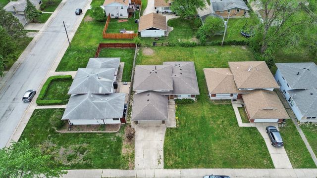 1315 Prince Drive, South Holland, IL 60473