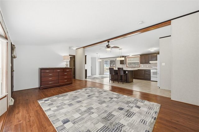 900 Birch Dr, Cranberry Twp, PA 16066