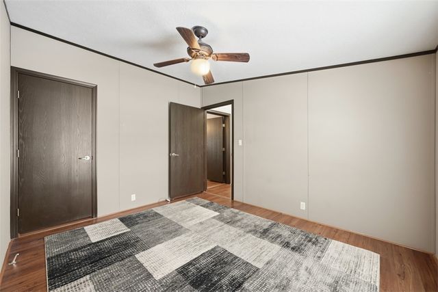 900 Birch Dr, Cranberry Twp, PA 16066