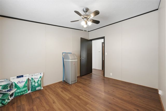 900 Birch Dr, Cranberry Twp, PA 16066