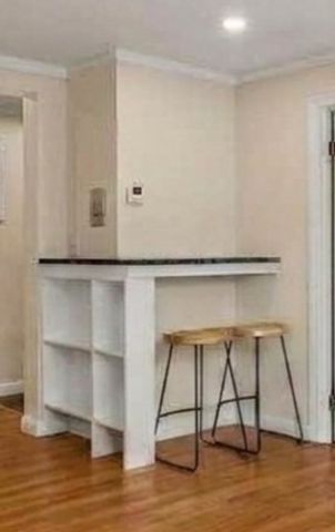5 Cass St 2, Boston, MA 02132