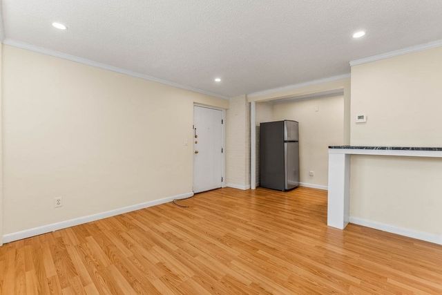 5 Cass St 2, Boston, MA 02132