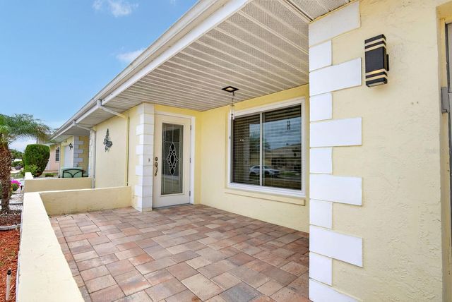 1612 BENTWOOD DRIVE, Sun City Center, FL 33573