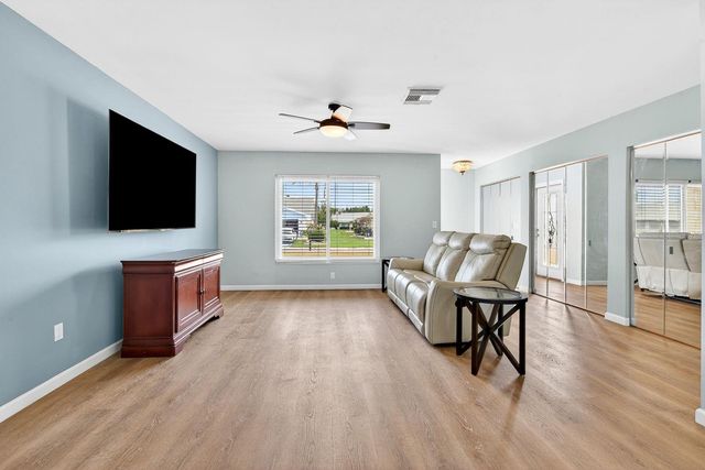 1612 BENTWOOD DRIVE, Sun City Center, FL 33573
