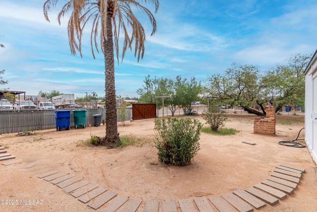 549 S Santa Rita Avenue, Tucson, AZ 85719