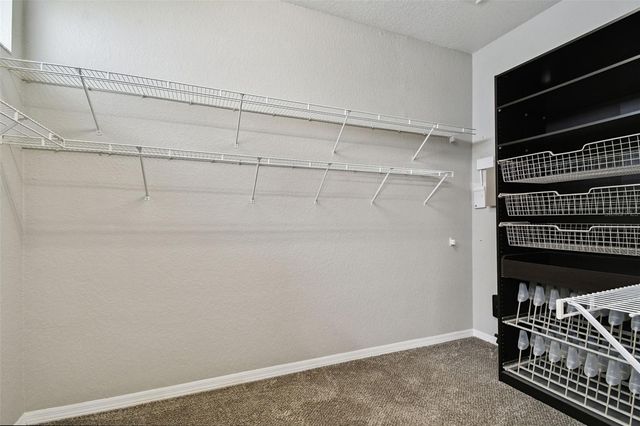 6105 S ELKINS AVENUE, Tampa, FL 33611