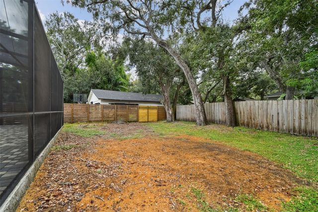 6105 S ELKINS AVENUE, Tampa, FL 33611