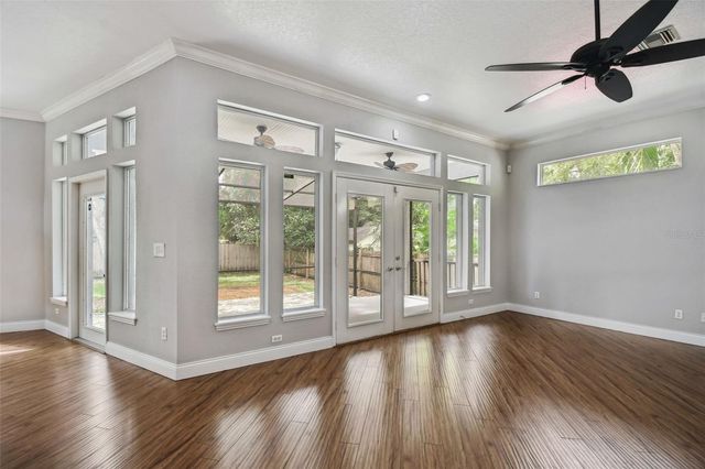 6105 S ELKINS AVENUE, Tampa, FL 33611