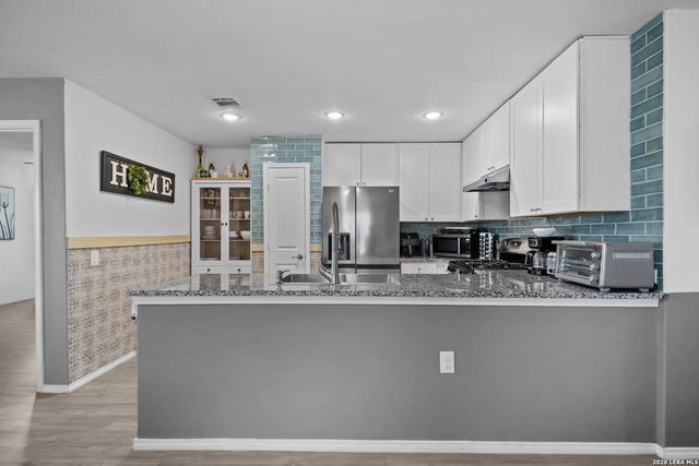 583 Lew Pass, San Antonio, TX 78221