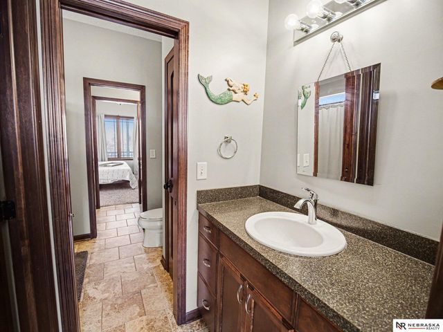 3801 Oakview Boulevard, Raymond, NE 68428