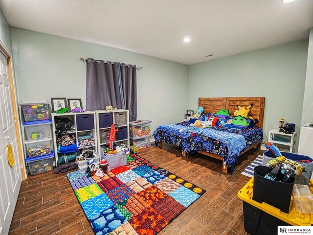 3801 Oakview Boulevard, Raymond, NE 68428