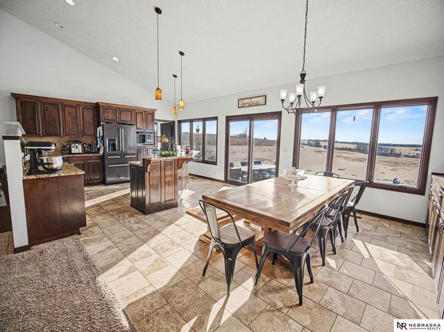 3801 Oakview Boulevard, Raymond, NE 68428